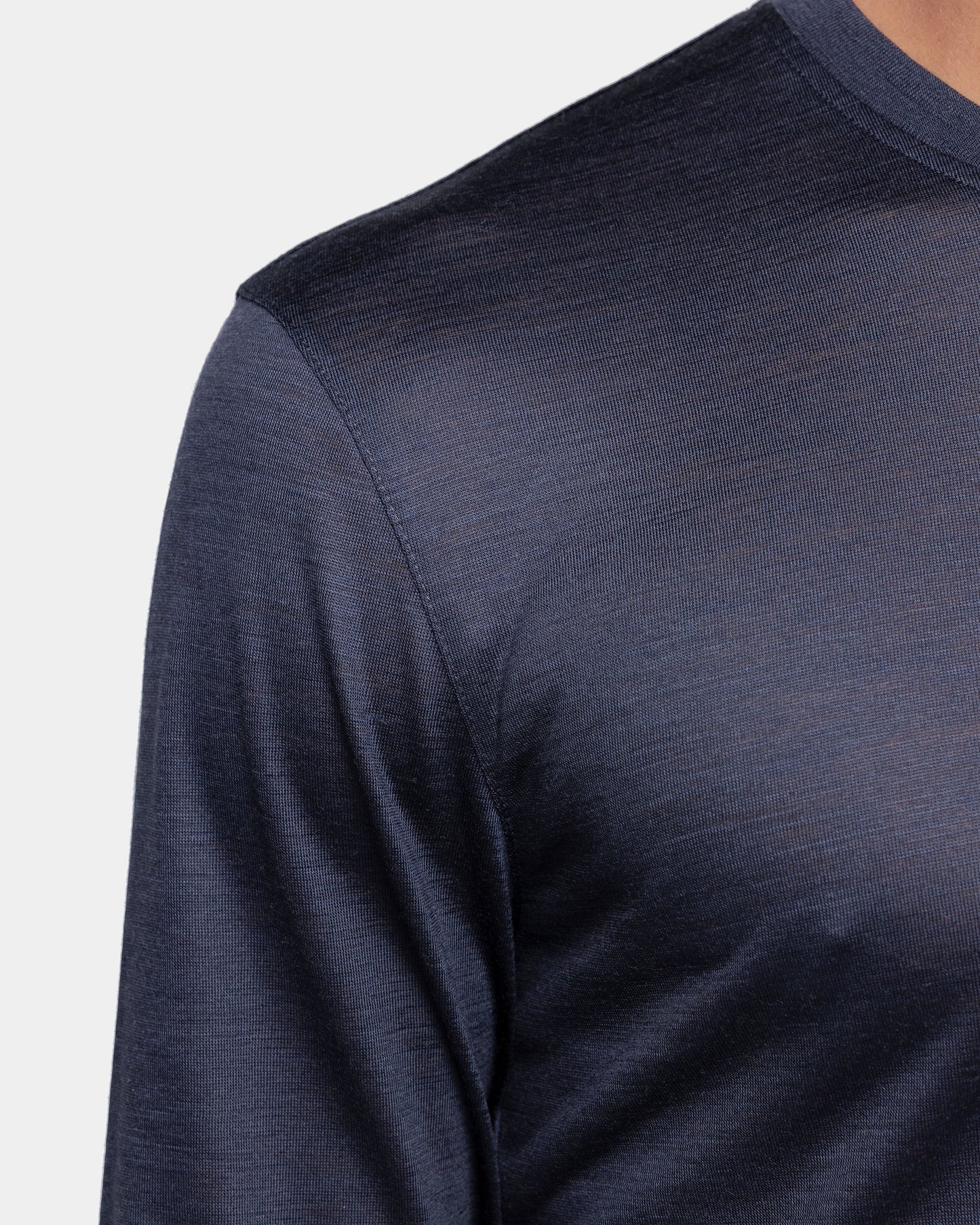 Blue Tech Long Sleeve T-Shirt in Extra fine Merino Wool